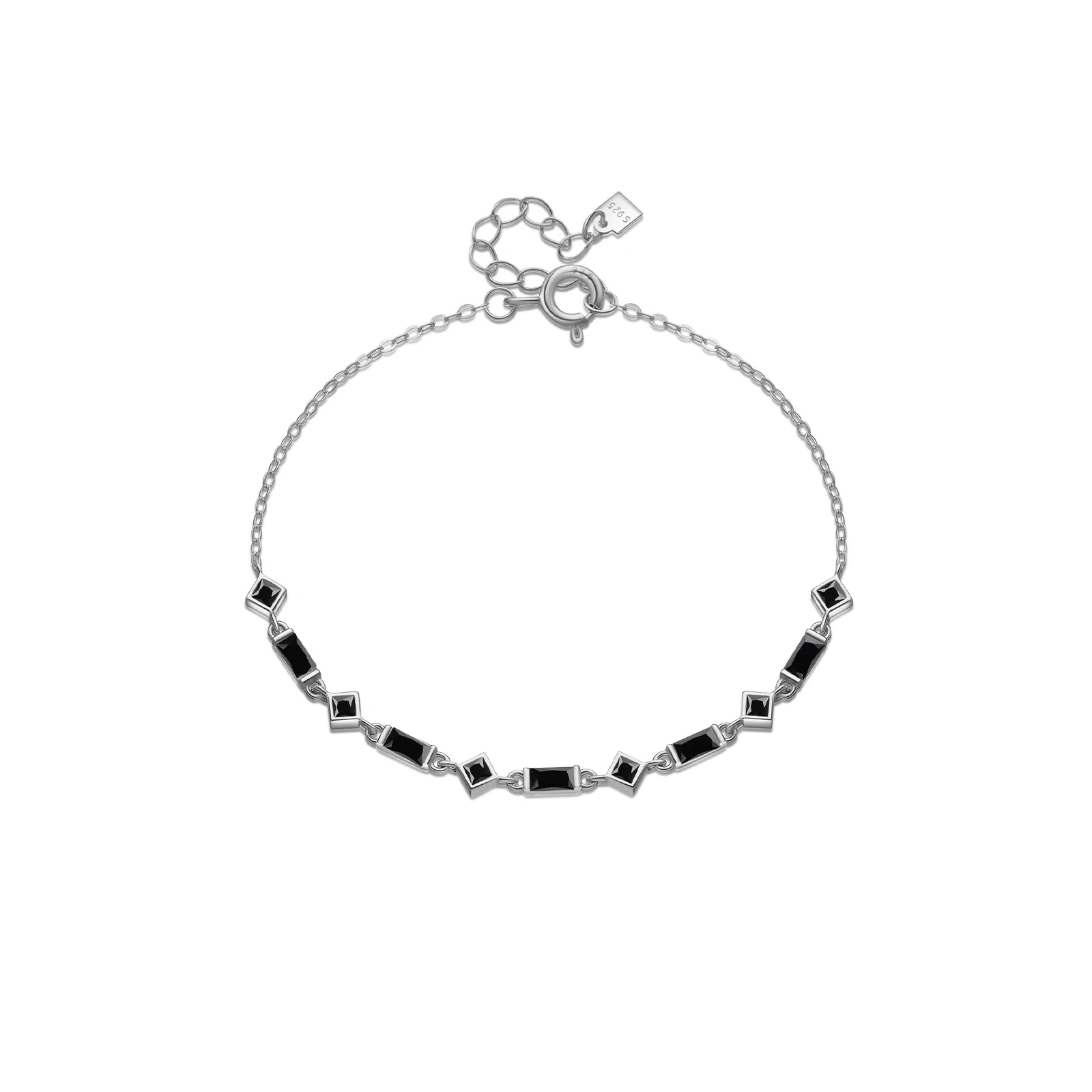 Silver bracelet with alternating square and rectangular black stones on a fine chain, from the Vindemia line.


